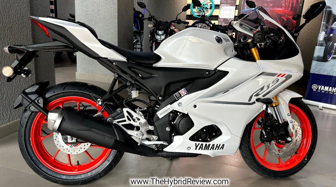 Yamaha XSR 155 vs Yamaha R15 V4, Yamaha XSR 155 price in India, Yamaha R15 V4 price in India, Yamaha XSR 155 vs Yamaha R15 V4 mileage, Yamaha XSR 155 vs Yamaha R15 V4 top speed, Yamaha XSR 155 vs Yamaha R15 V4 specifications, Yamaha XSR 155 vs Yamaha R15 V4 comfort, Yamaha Hybrid Cycle Launches, Best Yamaha bike in India 2025, price, Photo, Feature, Image, New Phone,Car, SUV, Bike, New Bike, Unboxing, Review, Launch date inI ndia, Price in India, 5G, Launch date, Specification, Antutu score, On road price, Mileage, EV car, CNG car, New model price, Modified, Scooter