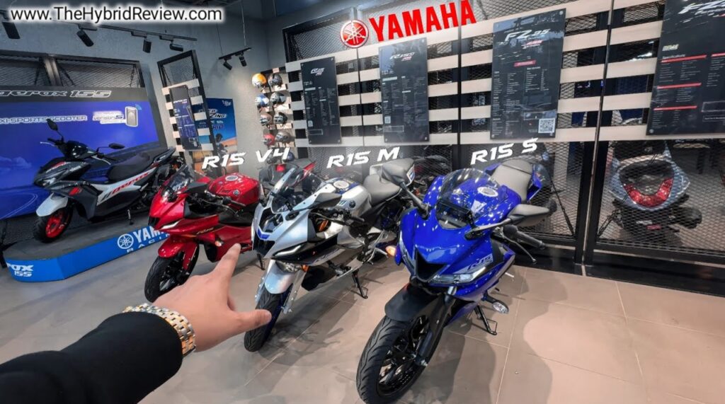Yamaha XSR 155 vs Yamaha R15 V4, Yamaha XSR 155 price in India, Yamaha R15 V4 price in India, Yamaha XSR 155 vs Yamaha R15 V4 mileage, Yamaha XSR 155 vs Yamaha R15 V4 top speed, Yamaha XSR 155 vs Yamaha R15 V4 specifications, Yamaha XSR 155 vs Yamaha R15 V4 comfort, Yamaha Hybrid Cycle Launches, Best Yamaha bike in India 2025, price, Photo, Feature, Image, New Phone,Car, SUV, Bike, New Bike, Unboxing, Review, Launch date inI ndia, Price in India, 5G, Launch date, Specification, Antutu score, On road price, Mileage, EV car, CNG car, New model price, Modified, Scooter